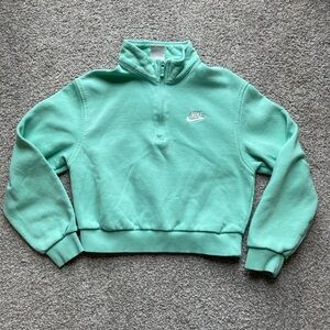 Girls Nike Quarter Zip Pullover Size M